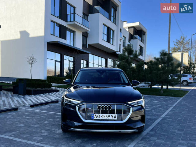 Серый Ауди E-Tron, объемом двигателя 0 л и пробегом 18 тыс. км за 42500 $, фото 10 на Automoto.ua