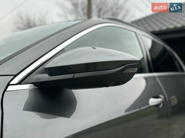 Сірий Ауді E-Tron, об'ємом двигуна 0 л та пробігом 22 тис. км за 49999 $, фото 33 на Automoto.ua