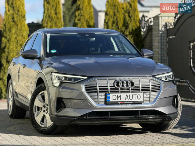 Серый Ауди E-Tron, объемом двигателя 0 л и пробегом 90 тыс. км за 33000 $, фото 6 на Automoto.ua
