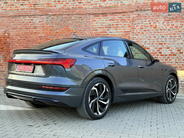 Серый Ауди E-Tron, объемом двигателя 0 л и пробегом 84 тыс. км за 39999 $, фото 26 на Automoto.ua