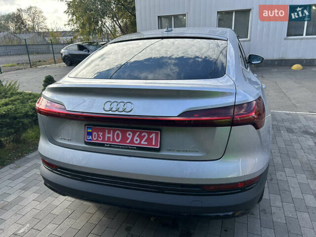 Серый Ауди E-Tron, объемом двигателя 0 л и пробегом 38 тыс. км за 36300 $, фото 24 на Automoto.ua