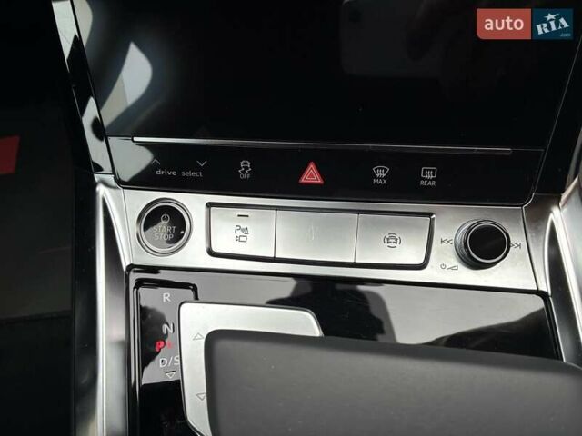 Серый Ауди E-Tron, объемом двигателя 0 л и пробегом 112 тыс. км за 31900 $, фото 69 на Automoto.ua