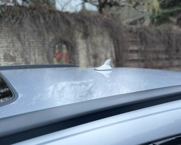 Серый Ауди E-Tron, объемом двигателя 0 л и пробегом 74 тыс. км за 37500 $, фото 2 на Automoto.ua