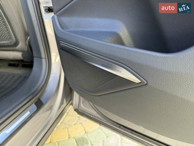 Серый Ауди E-Tron, объемом двигателя 0 л и пробегом 90 тыс. км за 33000 $, фото 82 на Automoto.ua