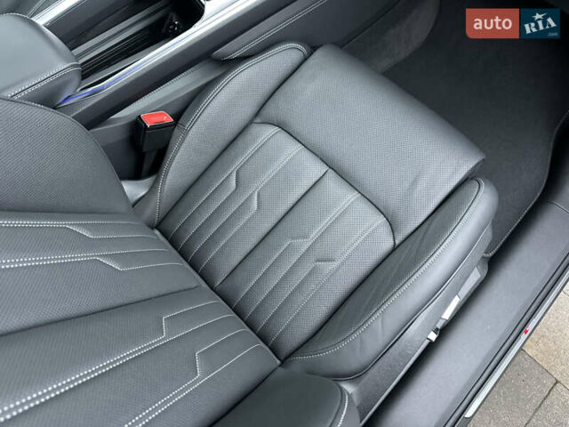 Серый Ауди E-Tron, объемом двигателя 0 л и пробегом 48 тыс. км за 49999 $, фото 91 на Automoto.ua