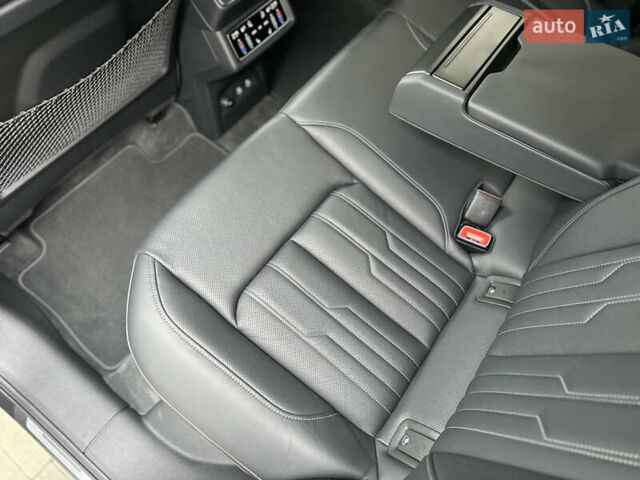 Сірий Ауді E-Tron, об'ємом двигуна 0 л та пробігом 48 тис. км за 49999 $, фото 78 на Automoto.ua