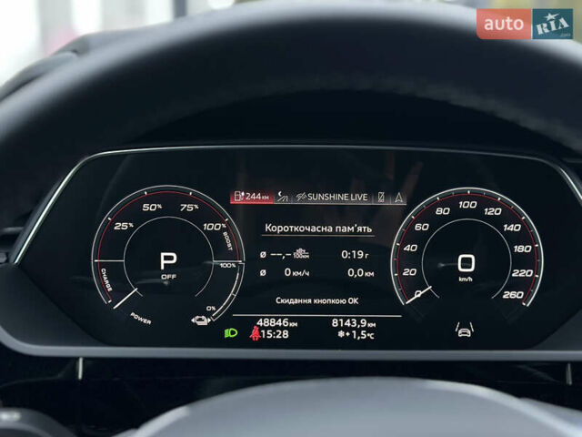 Серый Ауди E-Tron, объемом двигателя 0 л и пробегом 48 тыс. км за 49999 $, фото 55 на Automoto.ua