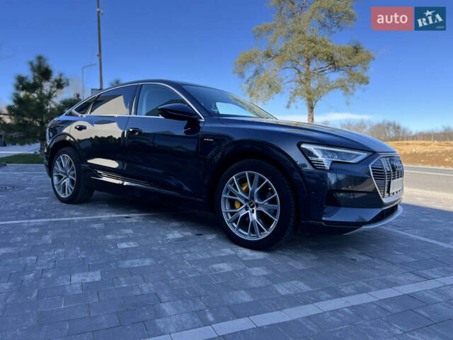 Серый Ауди E-Tron, объемом двигателя 0 л и пробегом 18 тыс. км за 42500 $, фото 13 на Automoto.ua