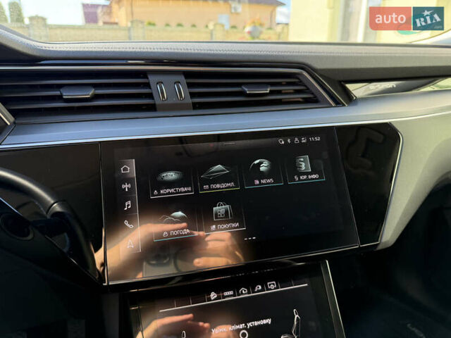 Серый Ауди E-Tron, объемом двигателя 0 л и пробегом 90 тыс. км за 33000 $, фото 68 на Automoto.ua