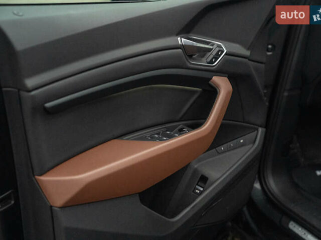 Сірий Ауді E-Tron, об'ємом двигуна 0 л та пробігом 64 тис. км за 37900 $, фото 43 на Automoto.ua