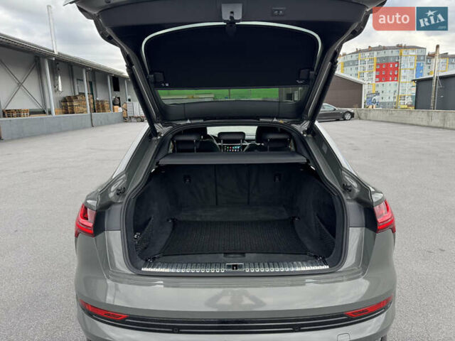 Ауди E-Tron 2022 в Виннице на Automoto.ua Серый Ауди E-Tron, объемом двигателя 0 л и пробегом 150 тыс. км за 39207 $, фото 38 на Automoto.ua