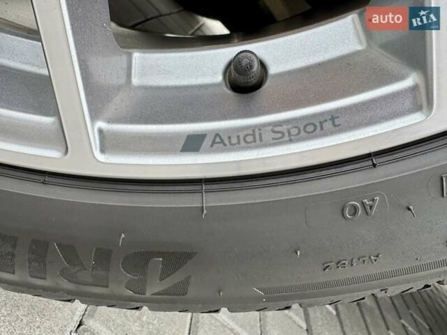 Ауди E-Tron 2022 в Хмельницком на Automoto.ua Серый Ауди E-Tron, объемом двигателя 0 л и пробегом 82 тыс. км за 39999 $, фото 10 на Automoto.ua