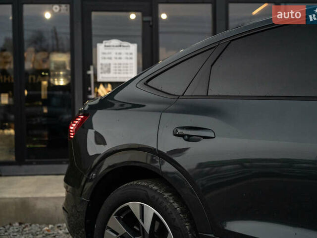 Сірий Ауді E-Tron, об'ємом двигуна 0 л та пробігом 64 тис. км за 37900 $, фото 8 на Automoto.ua