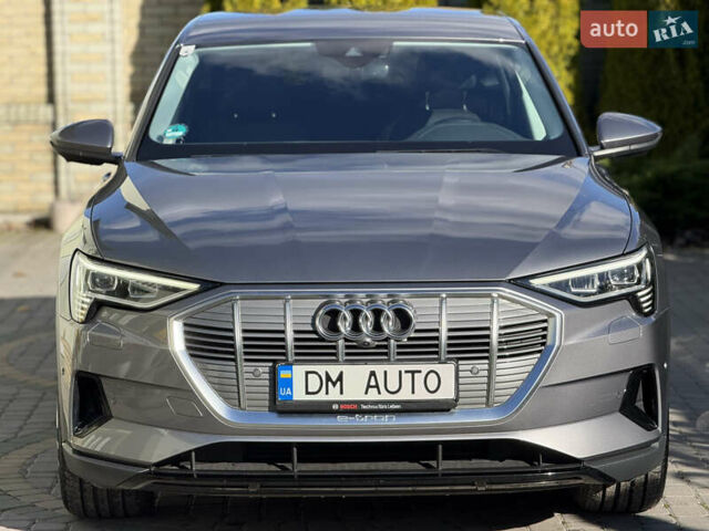 Серый Ауди E-Tron, объемом двигателя 0 л и пробегом 90 тыс. км за 33000 $, фото 14 на Automoto.ua