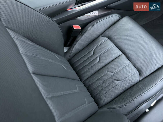 Серый Ауди E-Tron, объемом двигателя 0 л и пробегом 32 тыс. км за 41367 $, фото 50 на Automoto.ua