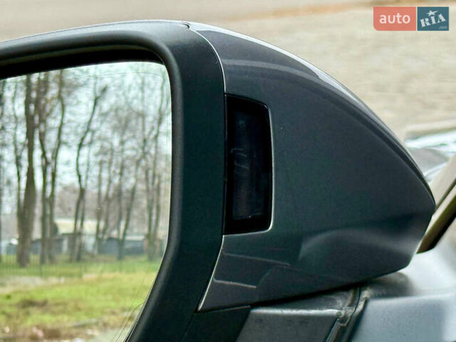 Серый Ауди E-Tron, объемом двигателя 0 л и пробегом 39 тыс. км за 44500 $, фото 22 на Automoto.ua