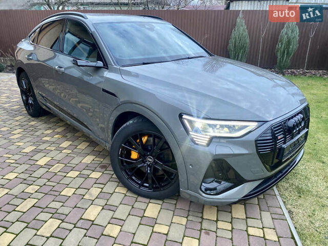 Сірий Ауді E-Tron, об'ємом двигуна 0 л та пробігом 43 тис. км за 45500 $, фото 2 на Automoto.ua