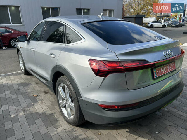 Серый Ауди E-Tron, объемом двигателя 0 л и пробегом 38 тыс. км за 36300 $, фото 12 на Automoto.ua