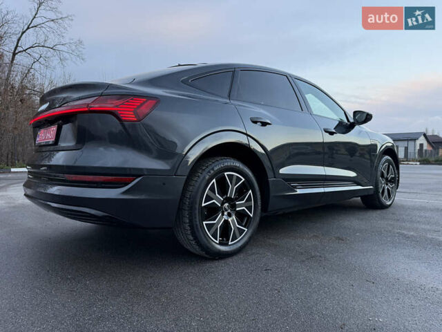 Серый Ауди E-Tron, объемом двигателя 0 л и пробегом 197 тыс. км за 23900 $, фото 10 на Automoto.ua