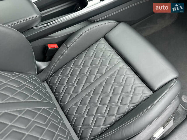 Сірий Ауді E-Tron, об'ємом двигуна 0 л та пробігом 22 тис. км за 49999 $, фото 94 на Automoto.ua