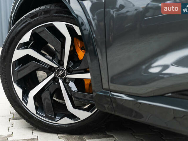 Серый Ауди E-Tron, объемом двигателя 0 л и пробегом 33 тыс. км за 53000 $, фото 7 на Automoto.ua