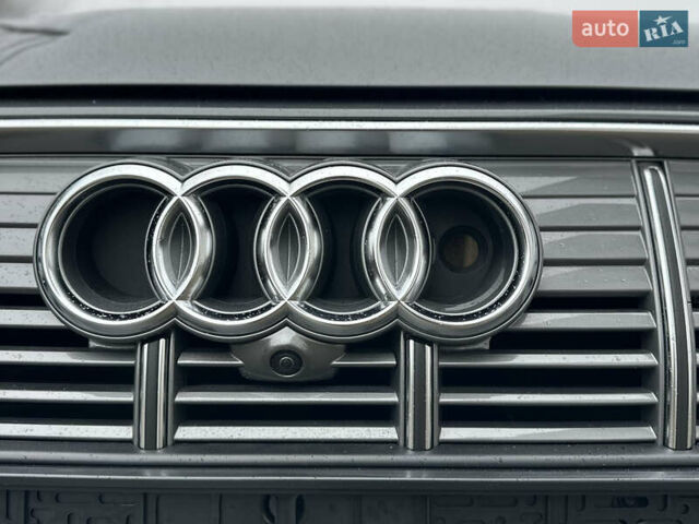 Серый Ауди E-Tron, объемом двигателя 0 л и пробегом 48 тыс. км за 49999 $, фото 15 на Automoto.ua