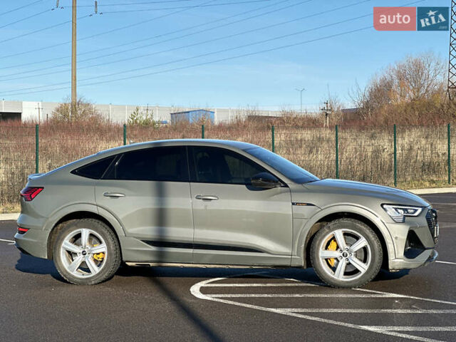 Сірий Ауді E-Tron, об'ємом двигуна 0 л та пробігом 58 тис. км за 45200 $, фото 3 на Automoto.ua