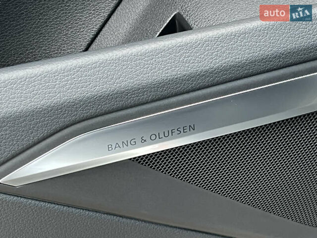 Серый Ауди E-Tron, объемом двигателя 0 л и пробегом 43 тыс. км за 47488 $, фото 66 на Automoto.ua