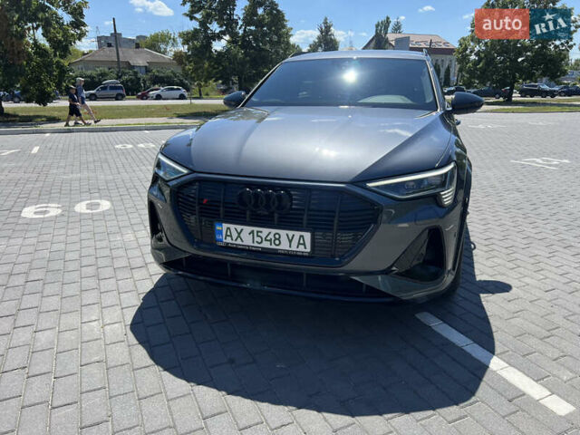 Серый Ауди E-Tron, объемом двигателя 0 л и пробегом 8 тыс. км за 68000 $, фото 13 на Automoto.ua