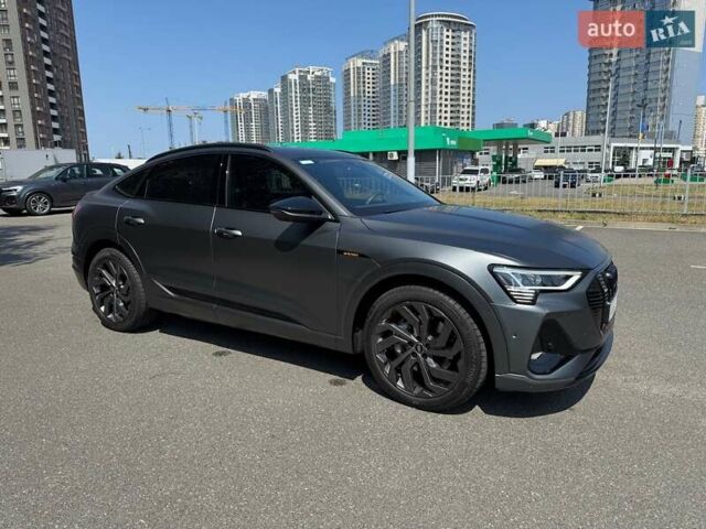 Сірий Ауді E-Tron, об'ємом двигуна 0 л та пробігом 44 тис. км за 60500 $, фото 4 на Automoto.ua