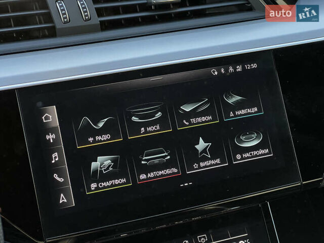 Серый Ауди E-Tron, объемом двигателя 0 л и пробегом 43 тыс. км за 47488 $, фото 89 на Automoto.ua