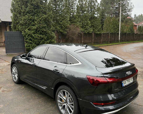 Серый Ауди E-Tron, объемом двигателя 0 л и пробегом 41 тыс. км за 39500 $, фото 13 на Automoto.ua