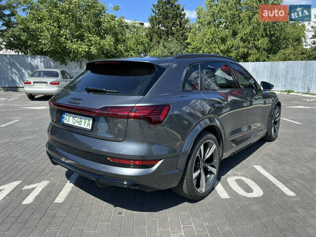 Серый Ауди E-Tron, объемом двигателя 0 л и пробегом 8 тыс. км за 68000 $, фото 23 на Automoto.ua