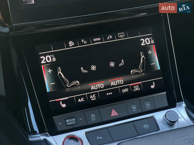 Серый Ауди E-Tron, объемом двигателя 0 л и пробегом 43 тыс. км за 47488 $, фото 59 на Automoto.ua