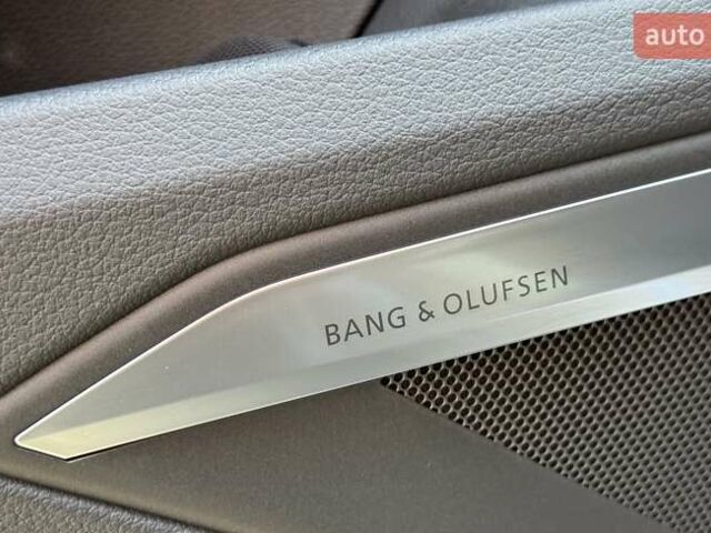 Сірий Ауді E-Tron, об'ємом двигуна 0 л та пробігом 44 тис. км за 60500 $, фото 23 на Automoto.ua