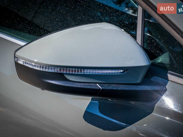 Ауди E-Tron 2023 в Киеве на Automoto.ua Серый Ауди E-Tron, объемом двигателя 0 л и пробегом 11 тыс. км за 28500 $, фото 17 на Automoto.ua