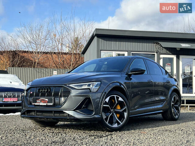 Серый Ауди E-Tron, объемом двигателя 0 л и пробегом 43 тыс. км за 47488 $, фото 3 на Automoto.ua