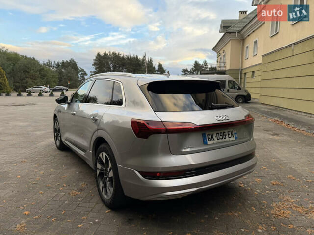 Серый Ауди E-Tron, объемом двигателя 0 л и пробегом 59 тыс. км за 38749 $, фото 8 на Automoto.ua