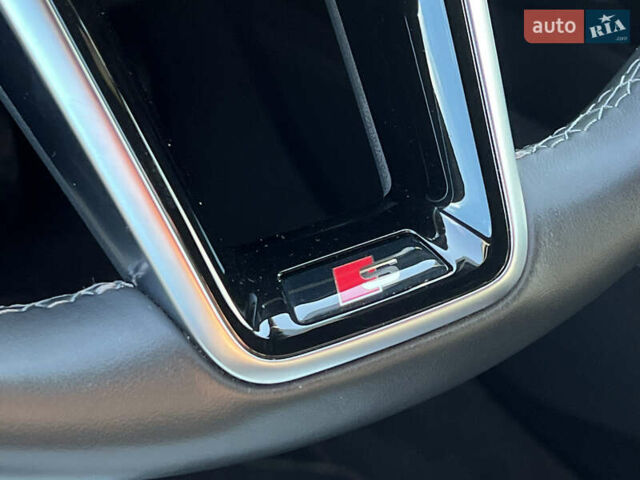 Серый Ауди E-Tron, объемом двигателя 0 л и пробегом 43 тыс. км за 47488 $, фото 63 на Automoto.ua