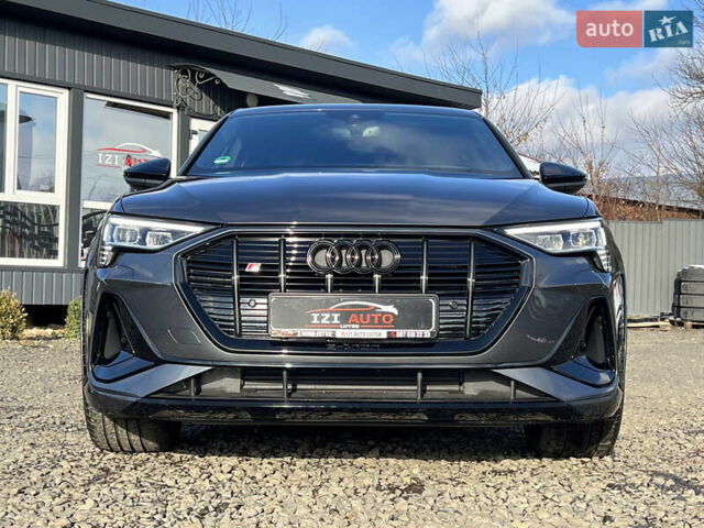 Серый Ауди E-Tron, объемом двигателя 0 л и пробегом 43 тыс. км за 47488 $, фото 1 на Automoto.ua
