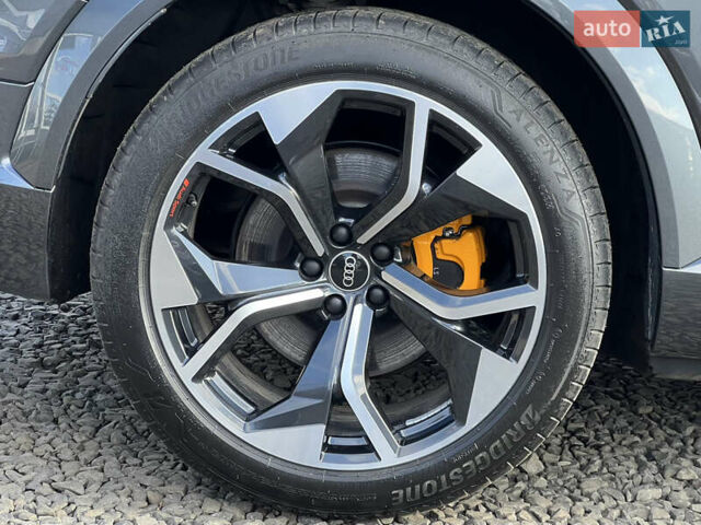 Серый Ауди E-Tron, объемом двигателя 0 л и пробегом 43 тыс. км за 47488 $, фото 19 на Automoto.ua