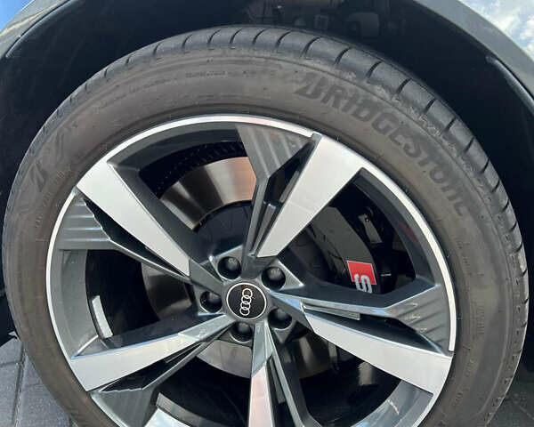 Серый Ауди E-Tron, объемом двигателя 0 л и пробегом 8 тыс. км за 68000 $, фото 42 на Automoto.ua