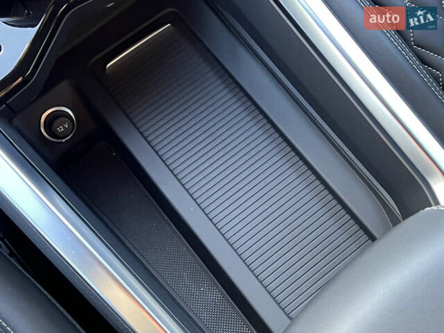 Серый Ауди E-Tron, объемом двигателя 0 л и пробегом 43 тыс. км за 47488 $, фото 61 на Automoto.ua