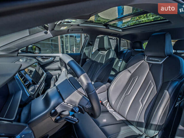 Ауди E-Tron 2023 в Киеве на Automoto.ua Серый Ауди E-Tron, объемом двигателя 0 л и пробегом 11 тыс. км за 28500 $, фото 31 на Automoto.ua