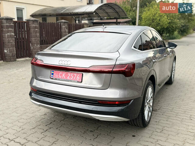 Серый Ауди E-Tron, объемом двигателя 0 л и пробегом 17 тыс. км за 38200 $, фото 5 на Automoto.ua