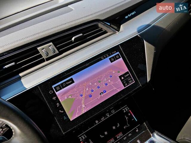 Синий Ауди E-Tron, объемом двигателя 0 л и пробегом 113 тыс. км за 31800 $, фото 9 на Automoto.ua