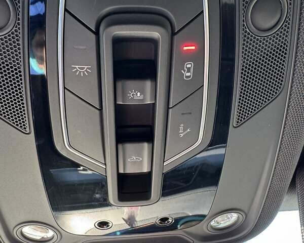 Синій Ауді E-Tron, об'ємом двигуна 0 л та пробігом 160 тис. км за 29000 $, фото 8 на Automoto.ua