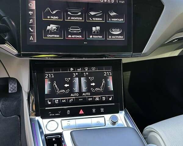 Синий Ауди E-Tron, объемом двигателя 0 л и пробегом 79 тыс. км за 36300 $, фото 24 на Automoto.ua