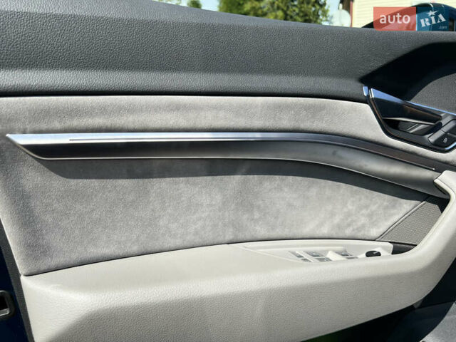 Синий Ауди E-Tron, объемом двигателя 0 л и пробегом 84 тыс. км за 33000 $, фото 9 на Automoto.ua