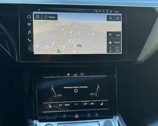 Синій Ауді E-Tron, об'ємом двигуна 0 л та пробігом 160 тис. км за 29000 $, фото 6 на Automoto.ua